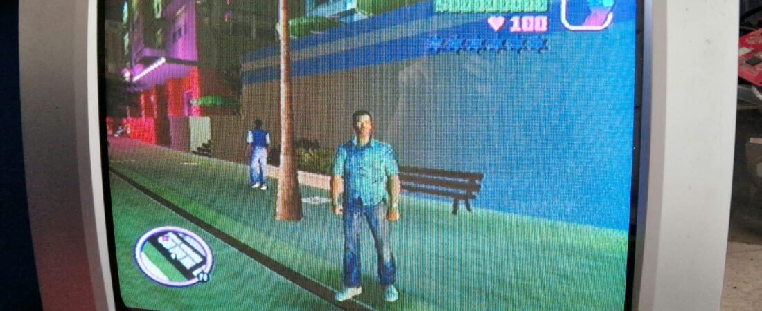 CRT Playing Vice City